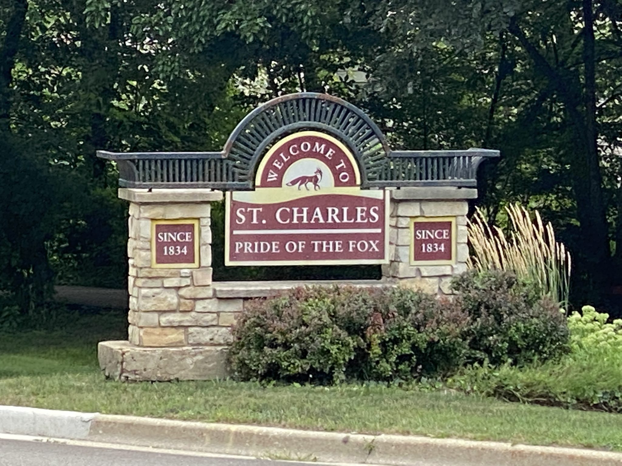 Pios St Charles - tgq4trc